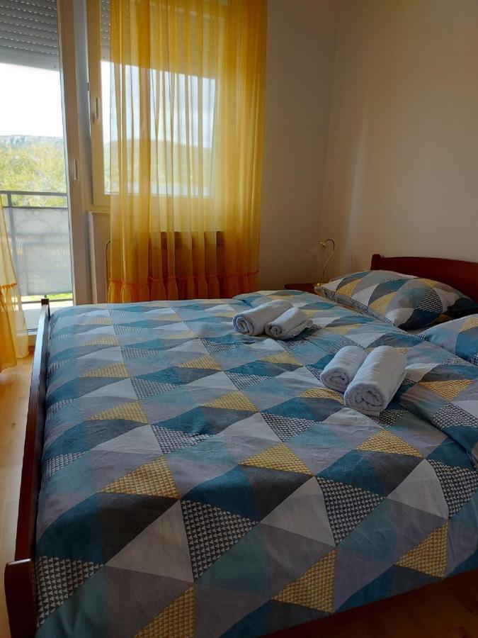 Apartman Luka Jadrtovac ภายนอก รูปภาพ
